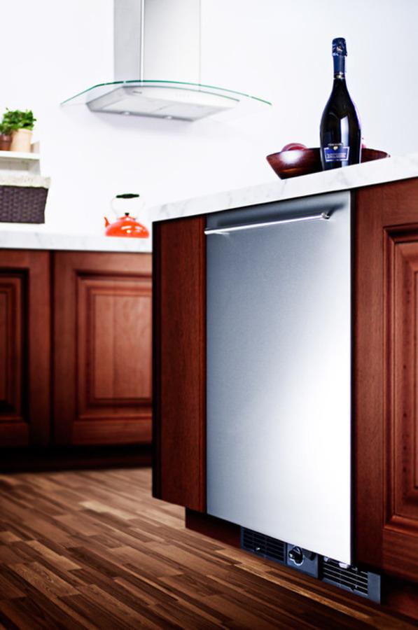 Frost-free All-refrigerator for Built-in or Freestanding Use, With Black Cabinet and Stainless Steel Door