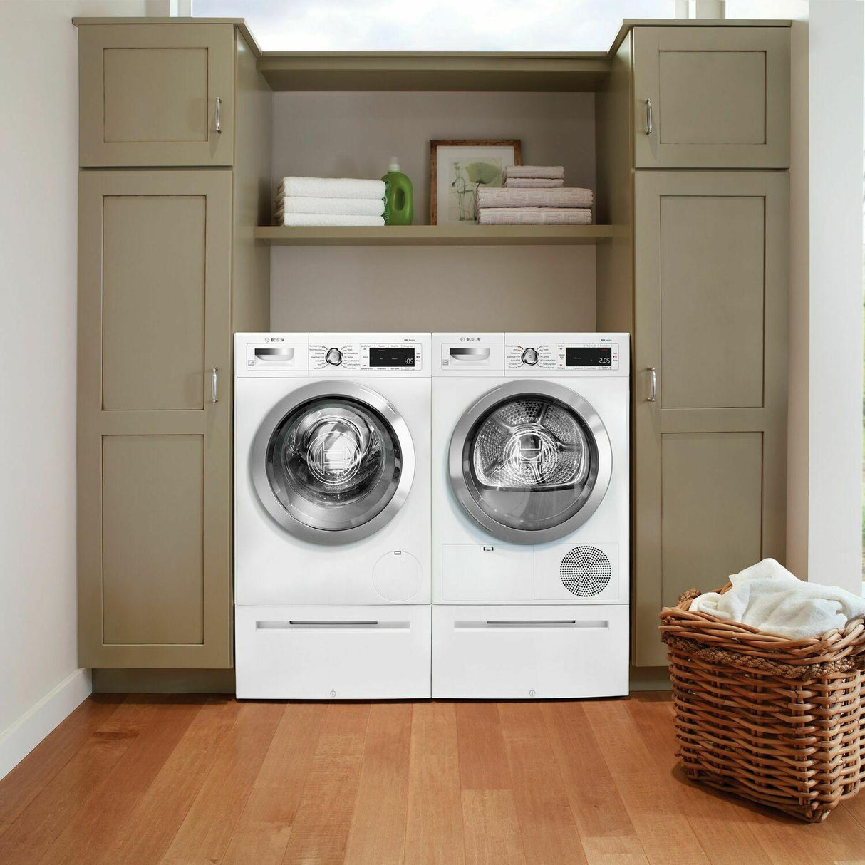 800 Series Compact Condensation Dryer 24'' WTG865H2UC