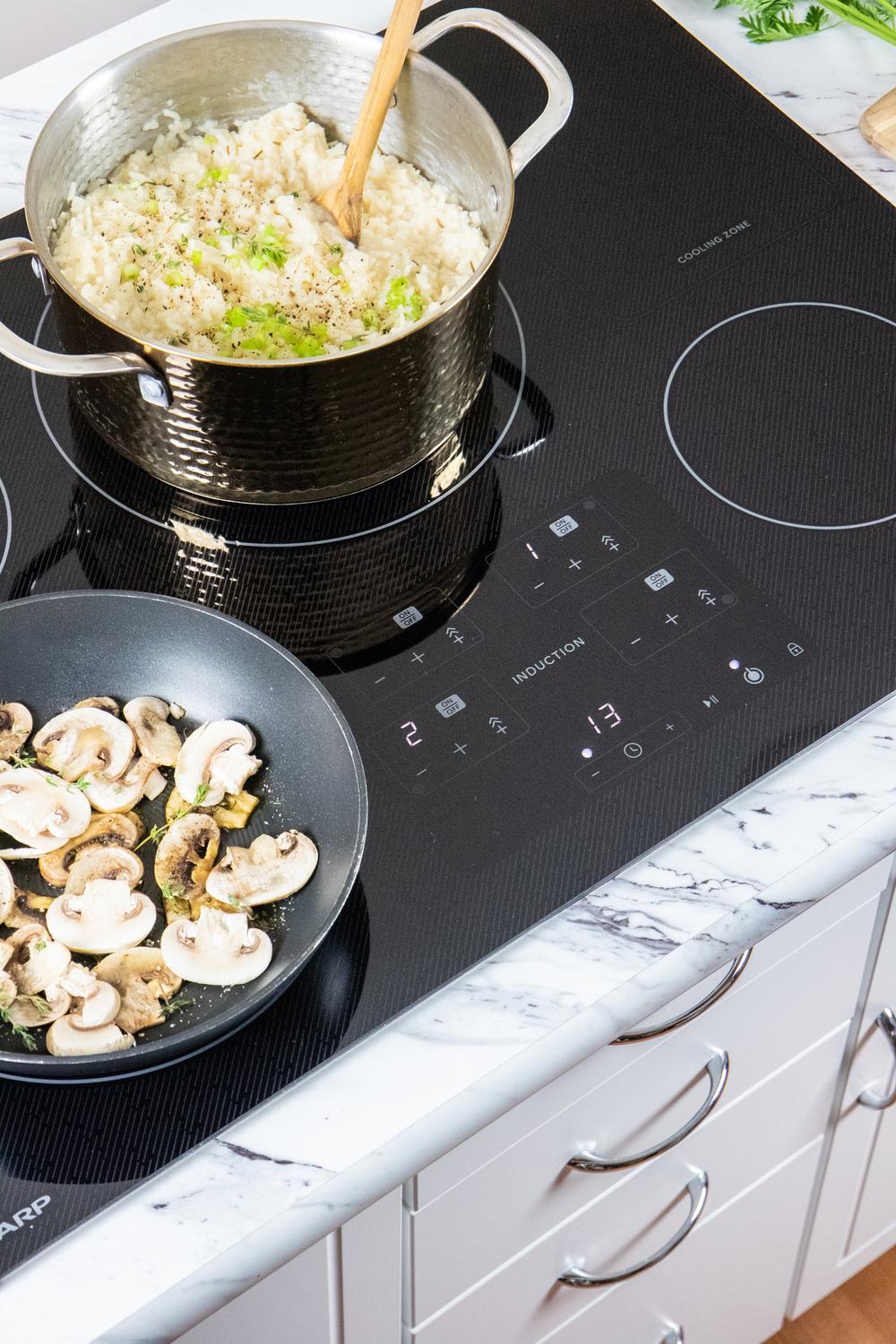 30 in. width Induction Cooktop, European Black Mirror Finish Made with Premium SCHOTT Glass
