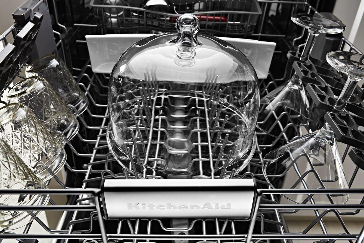 44 DBA Dishwashers with Clean Water Wash System and PrintShield Finish, Pocket Handle Stainless Steel with PrintShield™ Finish