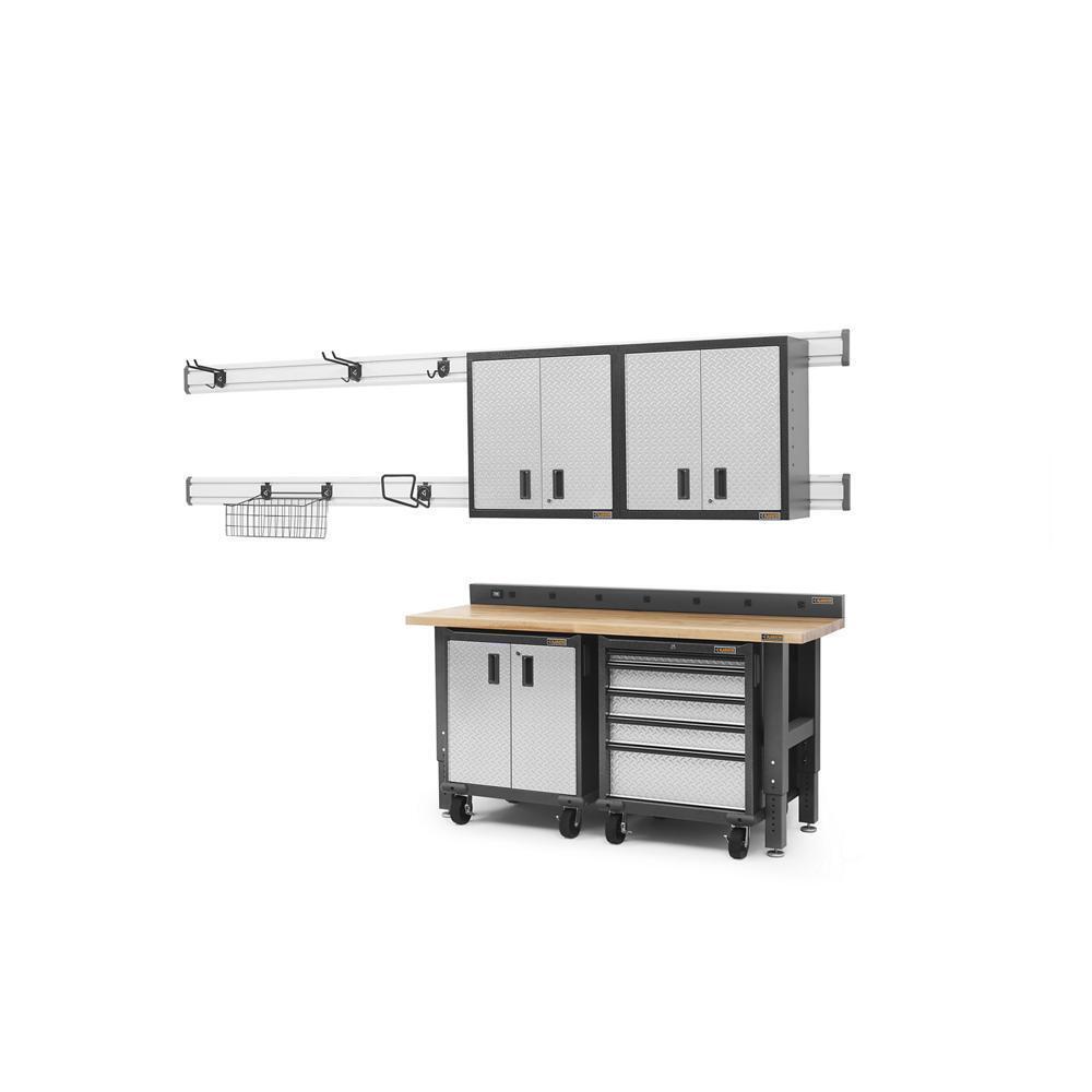 6' Wide 9-Outlet Workbench Powerstrip