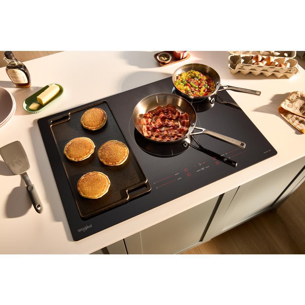 30" Intelligent Induction Cooktop with Temp Cook™ Technology