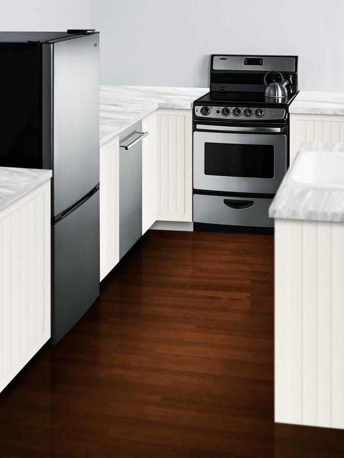 24" Wide Bottom Freezer Refrigerator