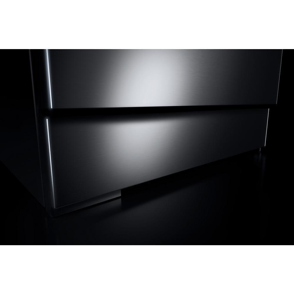 NOIR™ 30" Dual-Fuel Professional Range