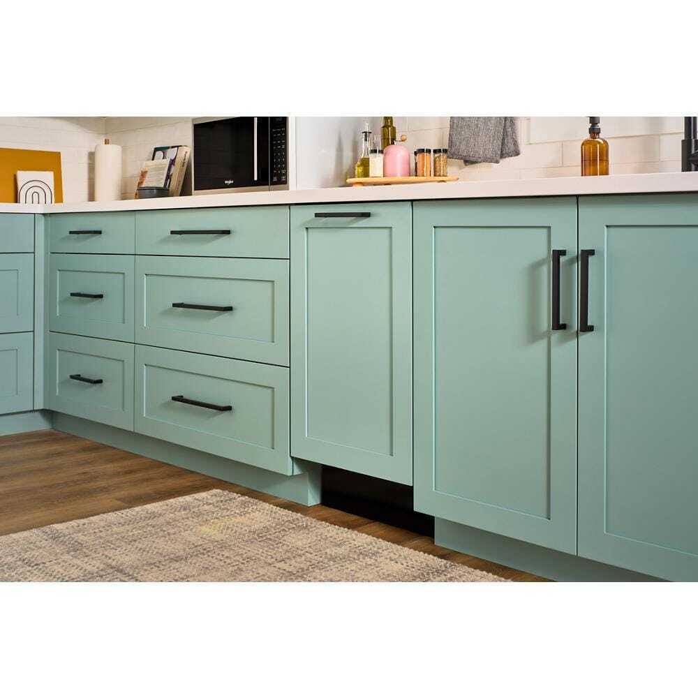 18" Panel-Ready Dishwasher with Flush Install - 48 dBA