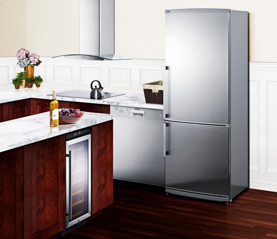 24" Wide Bottom Freezer Refrigerator