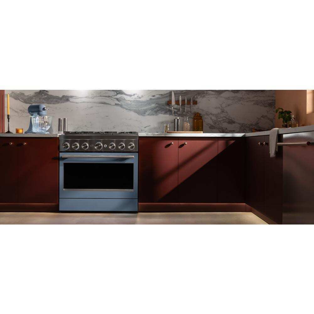Limited Edition 36-Inch Luminaire Commercial-Style Range