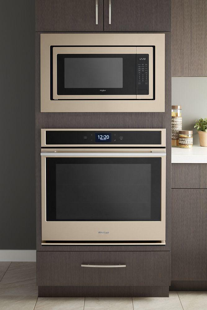 5.0 cu. ft. Smart Single Wall Oven with True Convection Cooking