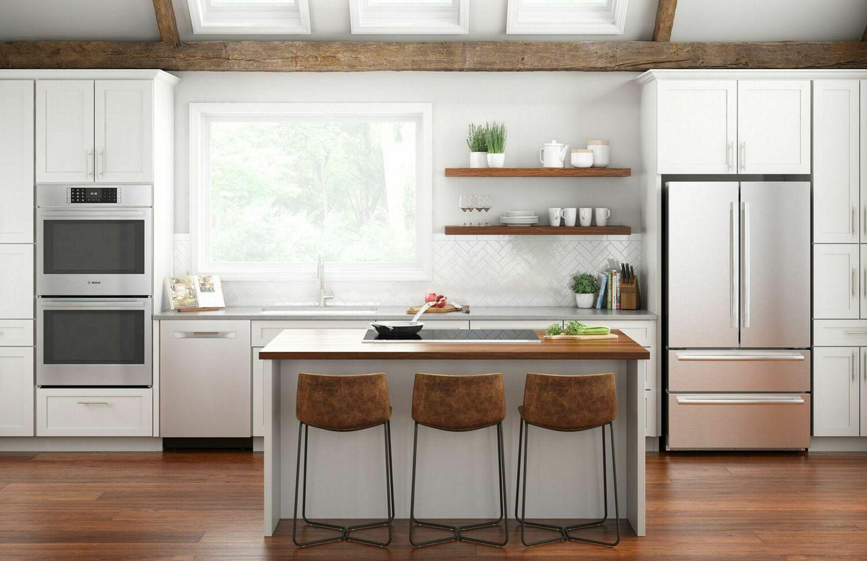 800 Series Induction Cooktop 36'' Black, surface mount without frame NIT8669UC