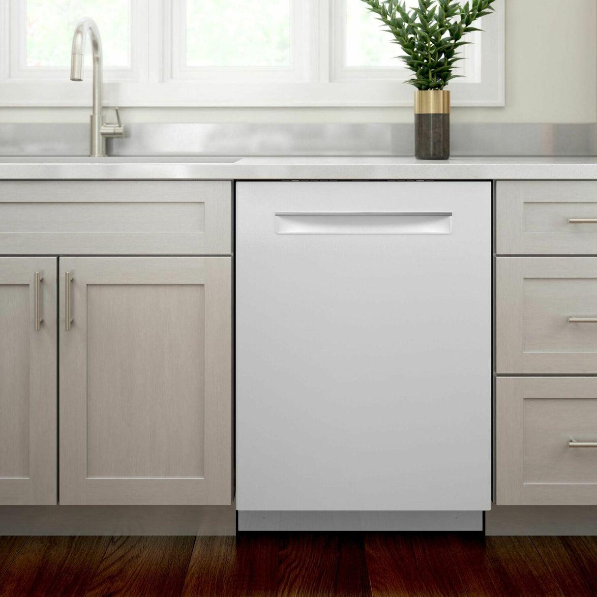 800 Series Dishwasher 24'' White, XXL SHPM78Z52N