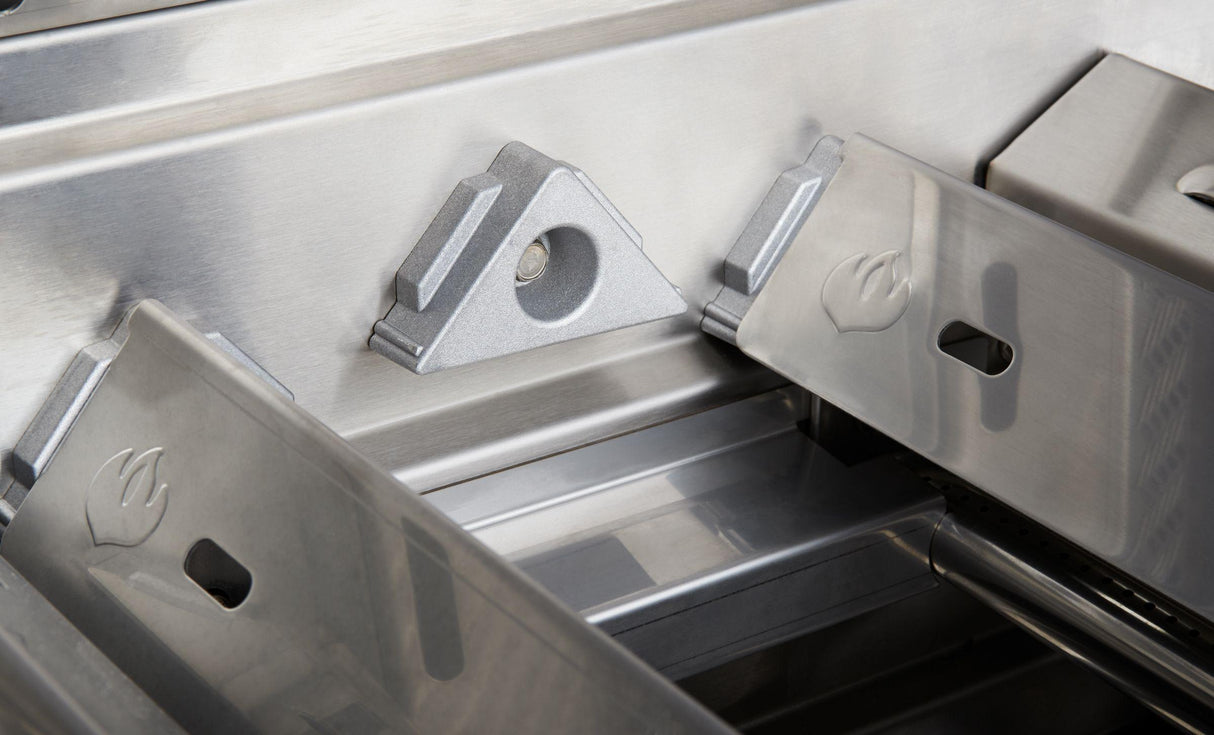Napoleon Built-in Prestige PRO™ 500 with Infrared Rear Burner.