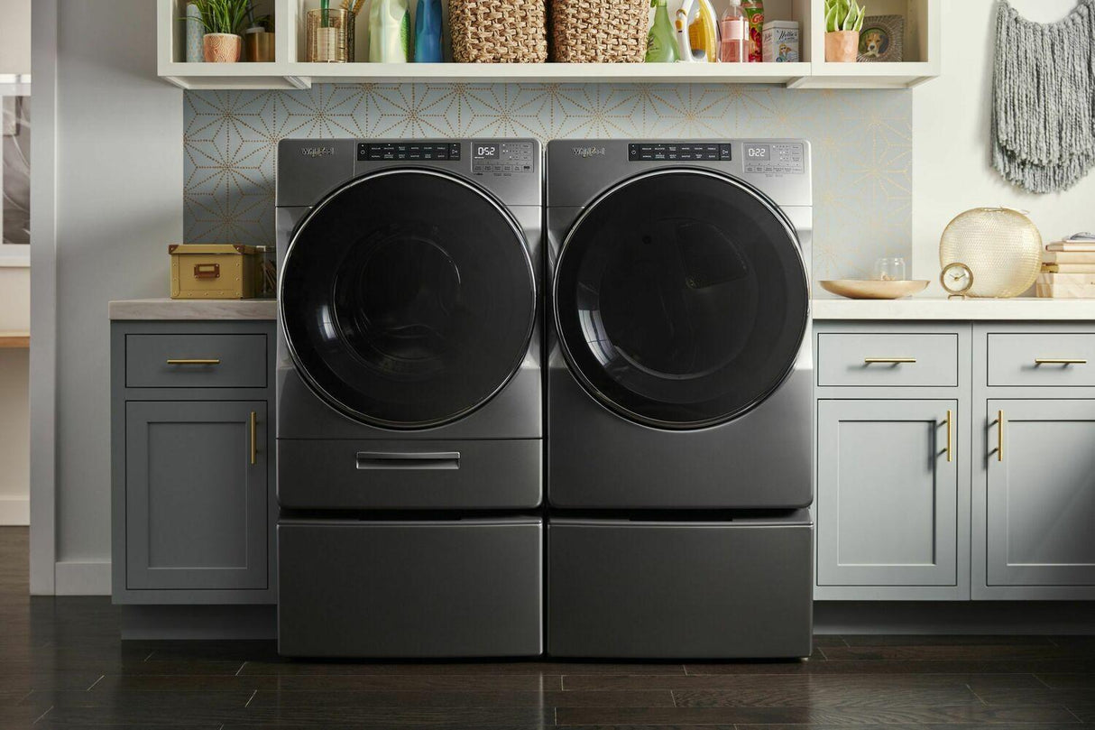 4.5 cu. ft. Closet-Depth Front Load Washer with Load & Go™ XL Dispenser - Chrome Shadow