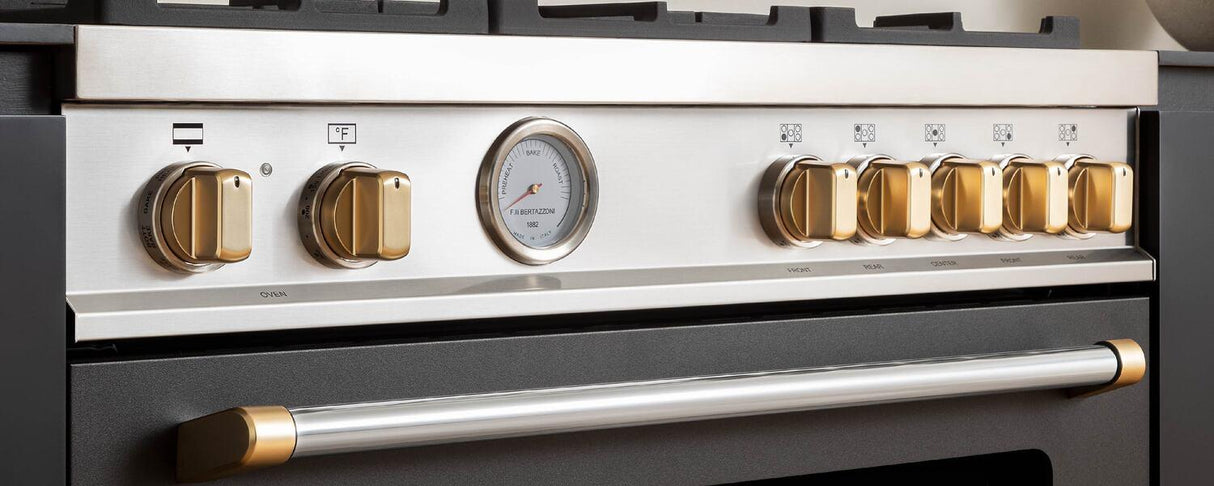 30 inch All Gas Range, 5 Burners - Gold Accents Bianco Matt