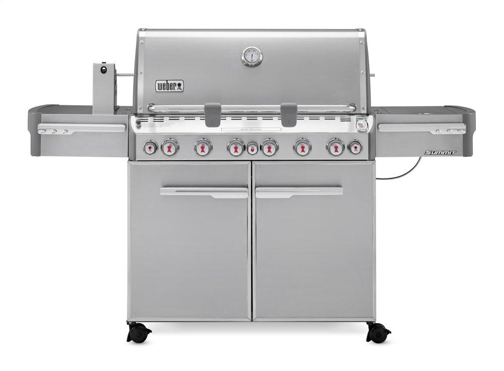 SUMMIT® S-670™ NATURAL GAS GRILL - STAINLESS STEEL