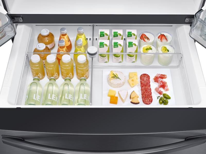 22 cu. ft. 4-Door French Door, Counter Depth Refrigerator with 21.5" Touch Screen Family Hub™ in Black Stainless Steel