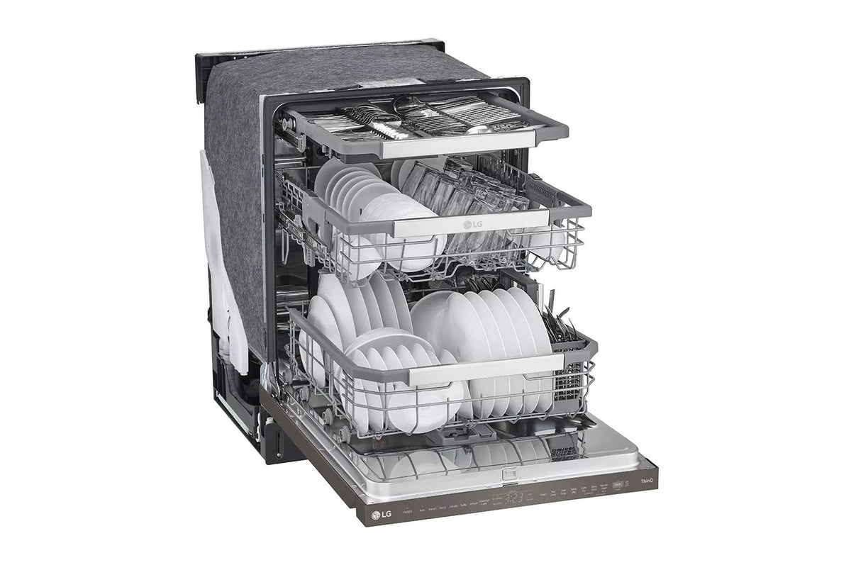 Smart Top Control Dishwasher with QuadWash® Pro, TrueSteam® and Dynamic Dry®