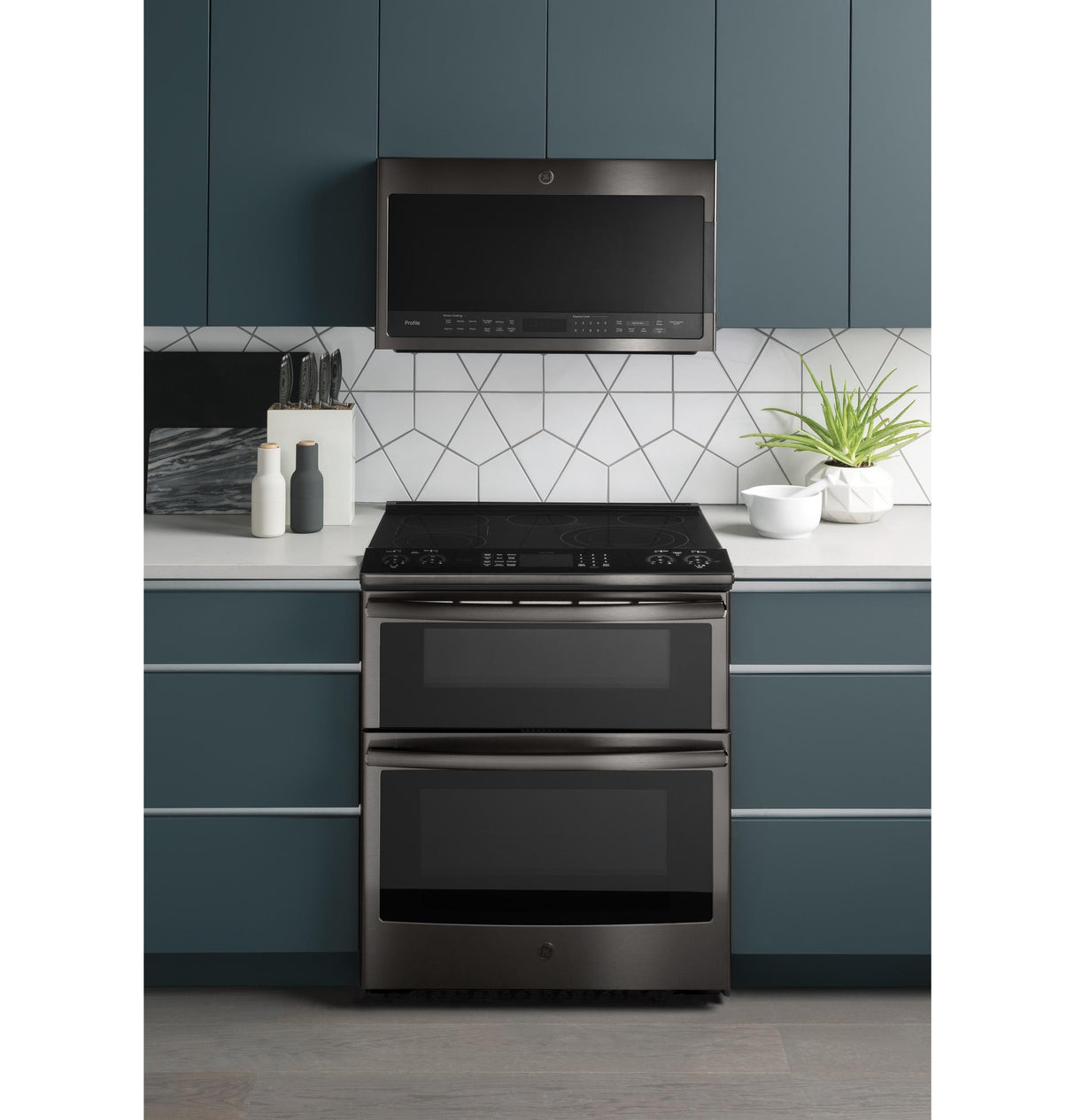 GE Profile™ 30" Smart Slide-In Electric Double Oven Convection Range