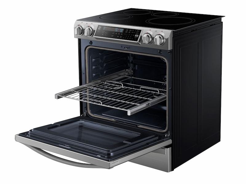 5.8 cu. ft. Slide-In Induction Chef Collection Range with Flex Duo™ Oven