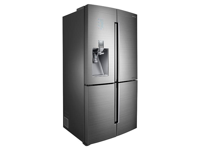 24 cu. ft. Counter Depth 4-Door Flex™ Chef Collection Refrigerator