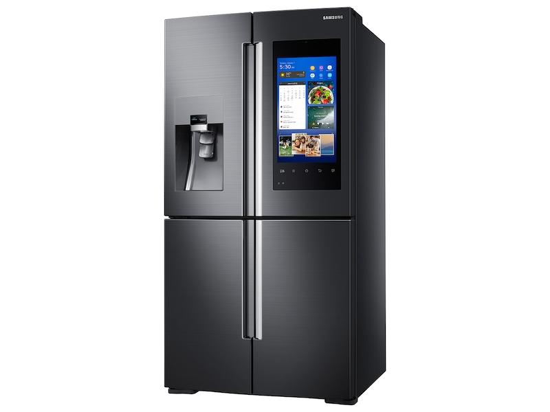 28 cu. ft. Capacity 4-Door Flex™ Refrigerator with Family Hub™ (2017)