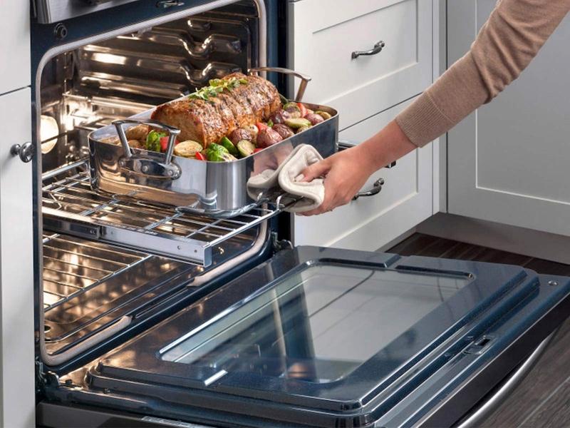 5.8 cu. ft. Gas Range with True Convection in Stainless Steel