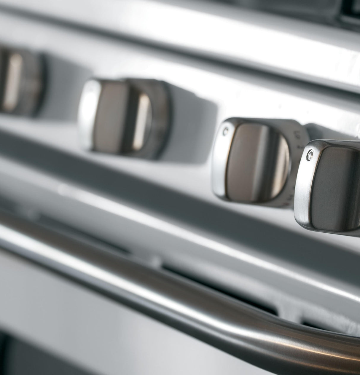 GE Artistry Series 30" Free-Standing Gas Range