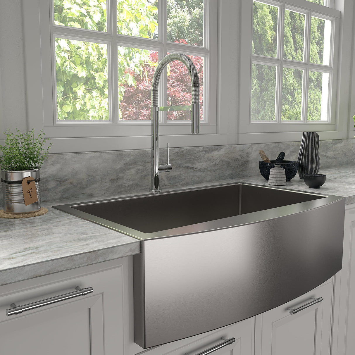 ZLINE Incline Kitchen Faucet in Chrome (INC-KF-CH)