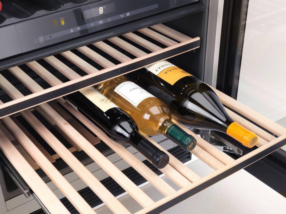 KWT 6322 UG - Built-under wine storage unit with FlexiFrame and Push2open for greater versatility and top-quality design.