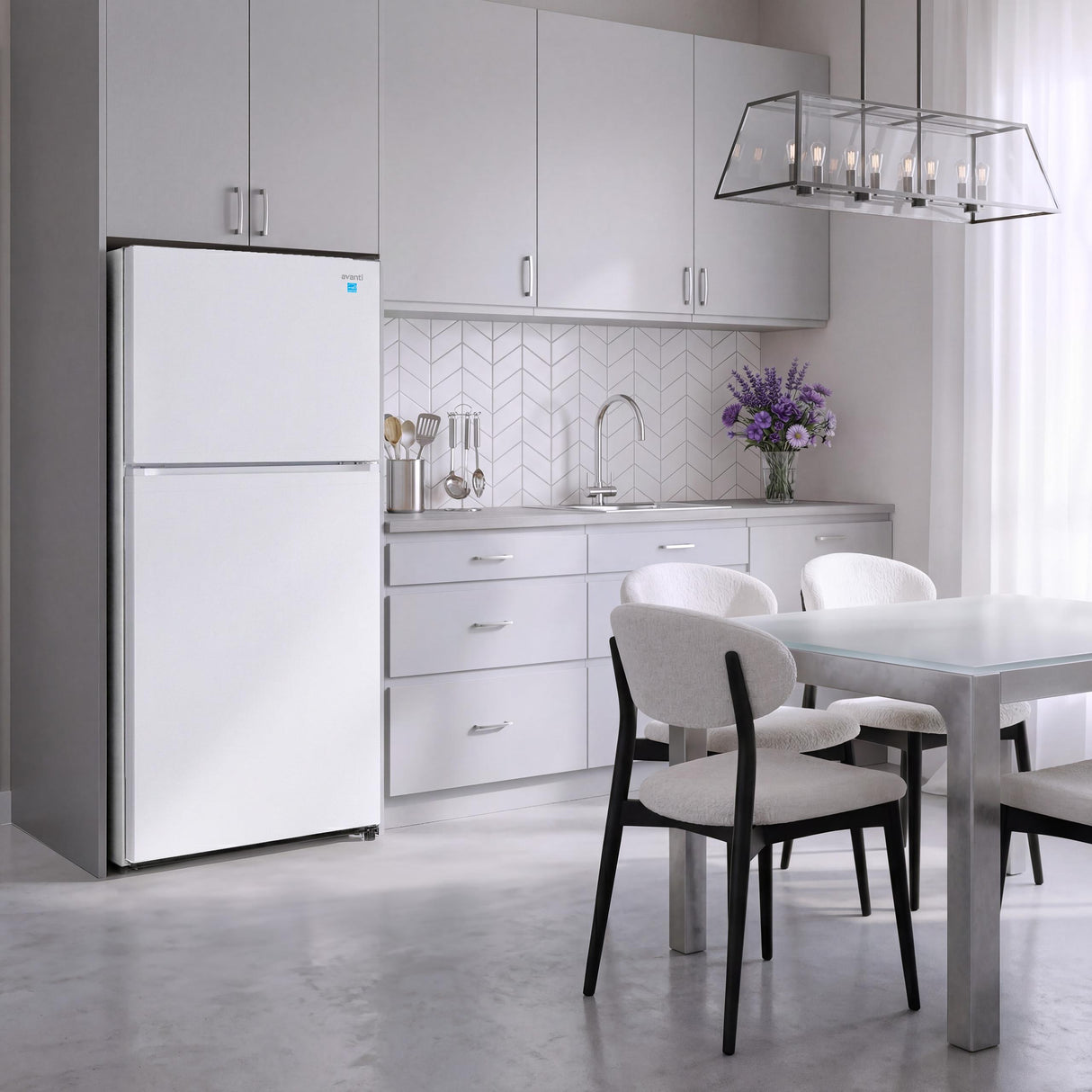 Avanti MaxxSpace Insulation™ Technology Garage-Ready Frost-Free Ice Maker-Ready Refrigerator, 24 cu. ft., ENERGY STAR, White (AVFF24DLJM0W)