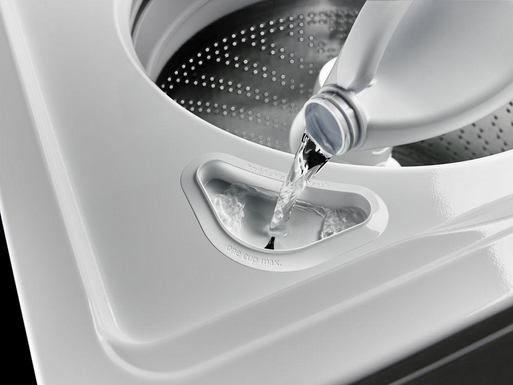 Top Load Washer with the Deep Water Wash Option and PowerWash® Cycle - 3.6 cu. ft.