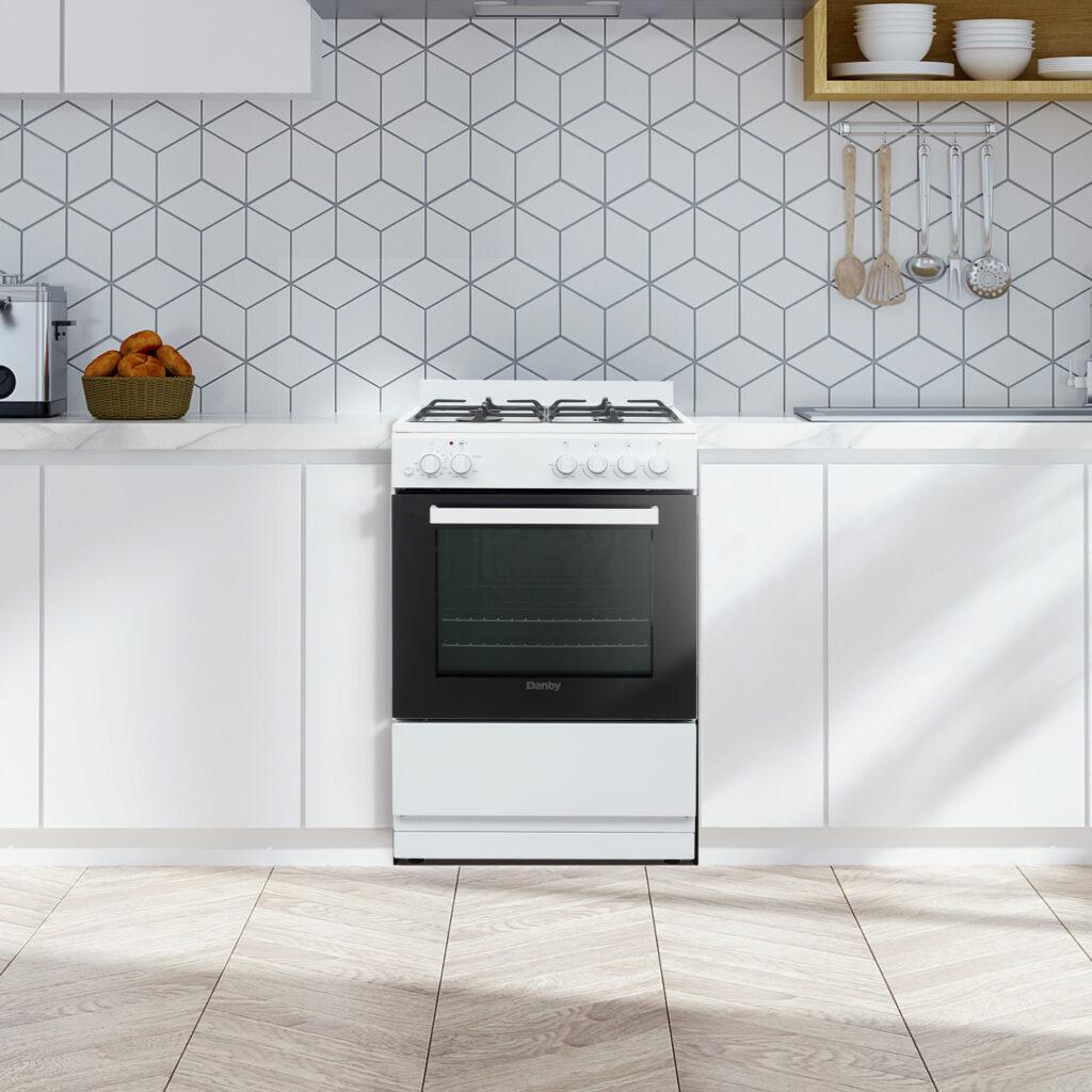 Danby 24" Wide Gas Range in White