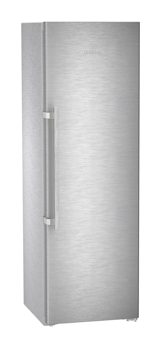 Freestanding refrigerator with BioFresh Professional