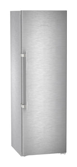 Freestanding refrigerator with BioFresh Professional