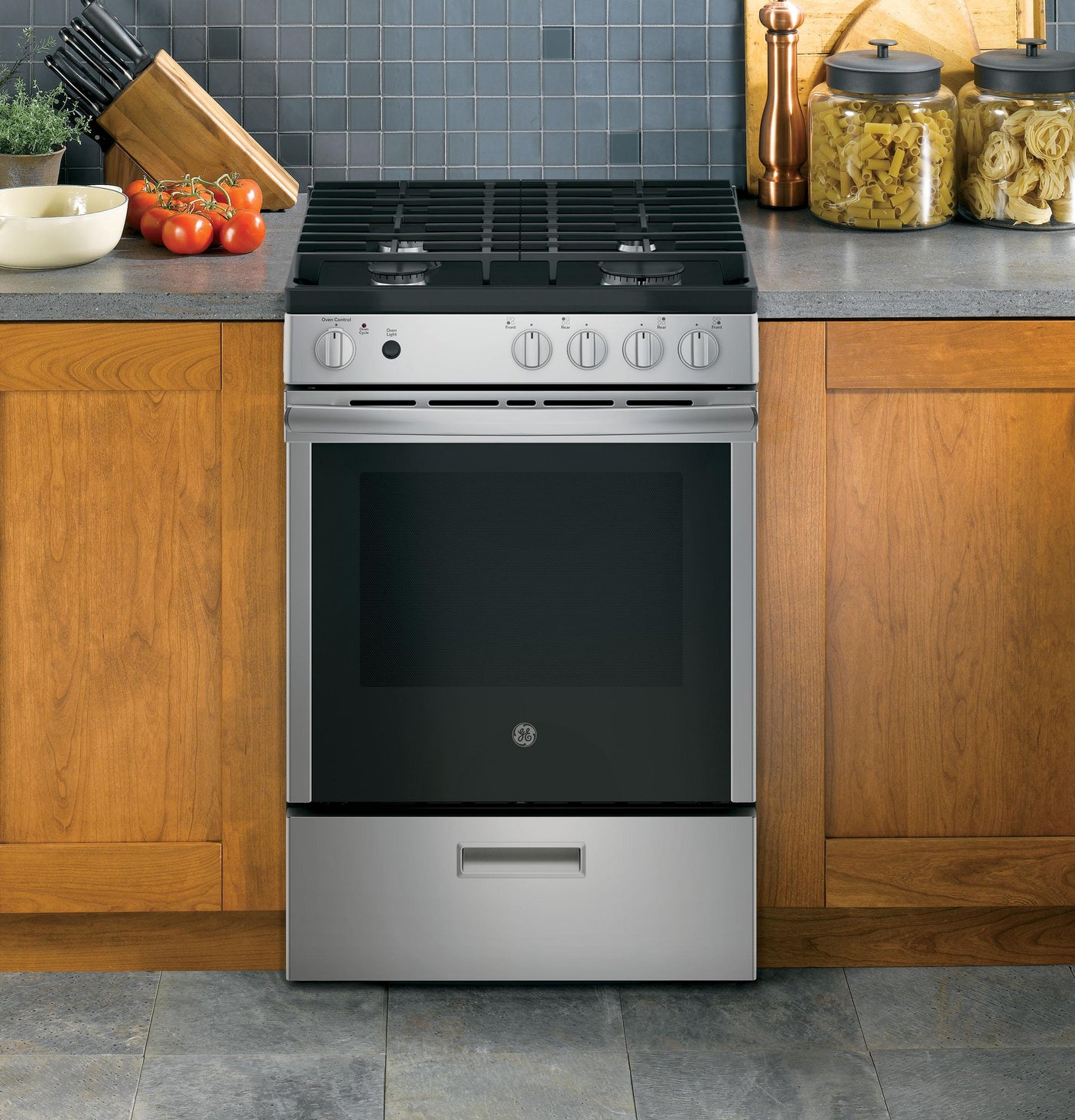 GE® 24" Steam Clean Free-Standing/Slide-in Gas Range