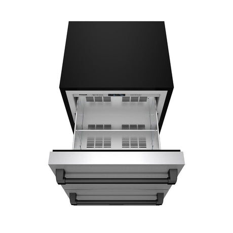 24 Inch Undercounter Built-in / Freestanding Drawer Freezer - Stainless Steel/black  Gordon Ramsay Series