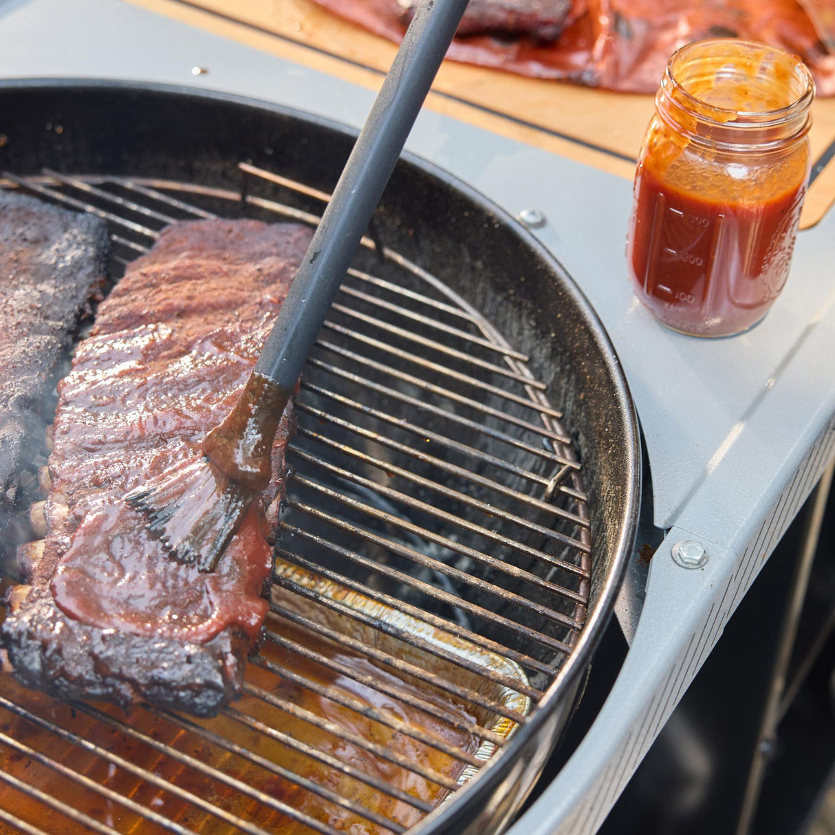 22 Performer™ Premium Charcoal Grill - Black