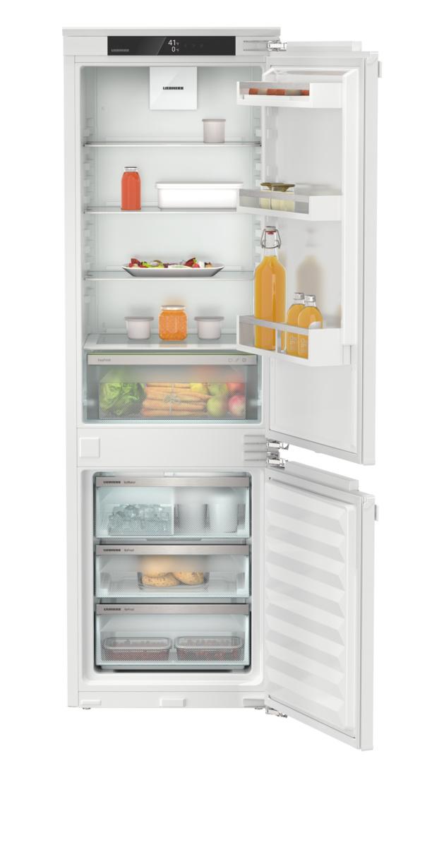 Integrable fridge-freezer with EasyFresh and NoFrost