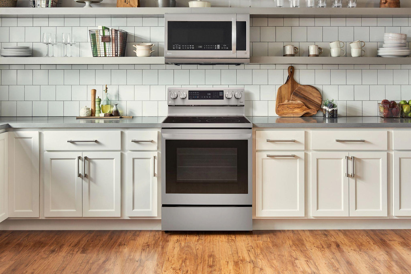 6.3 cu ft. Smart Wi-Fi Enabled True Convection InstaView® Electric Range with Air Fry
