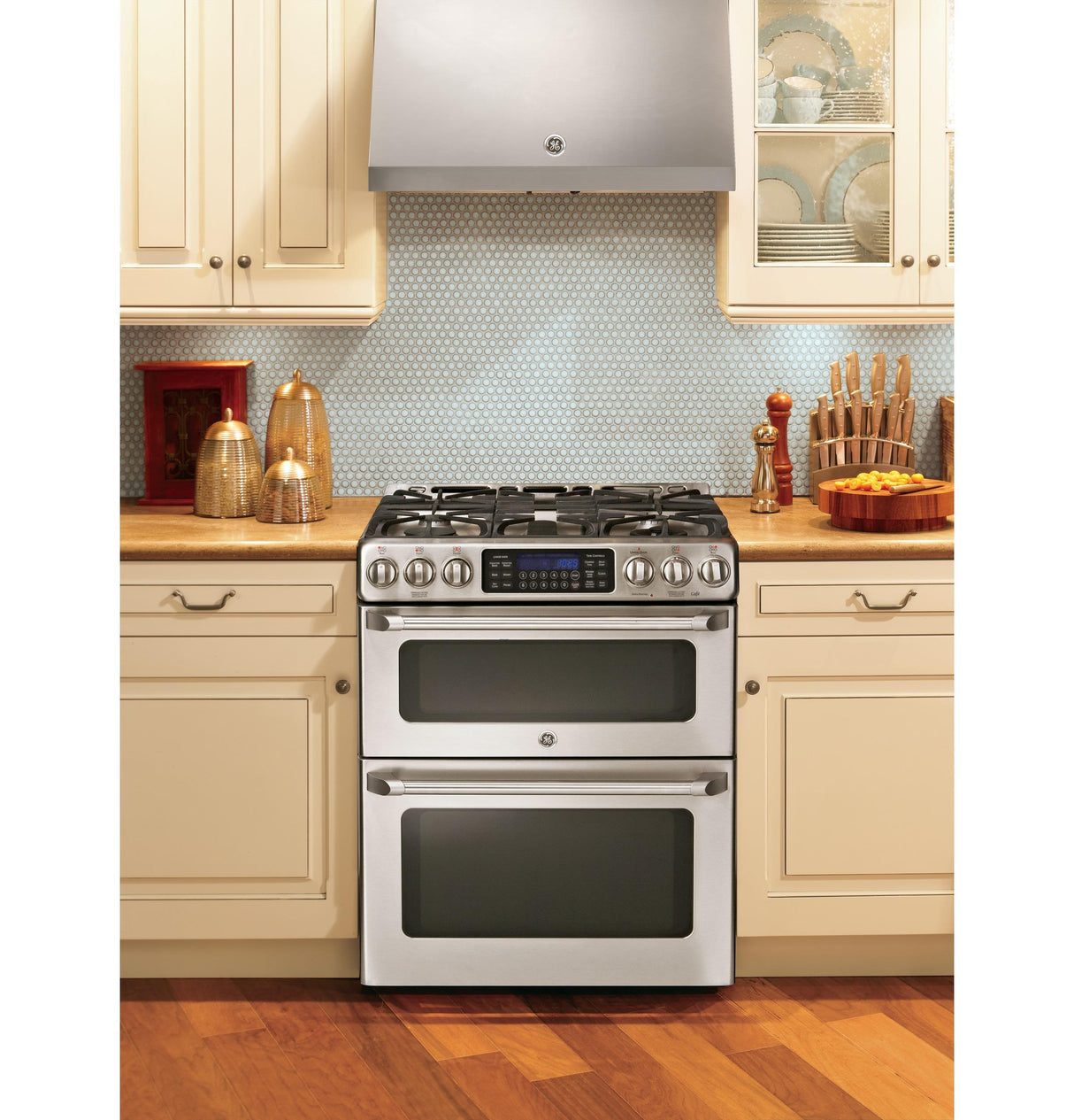 GE Cafe™ Series 30" Slide-In Front Control Gas Double Oven with Convection Range