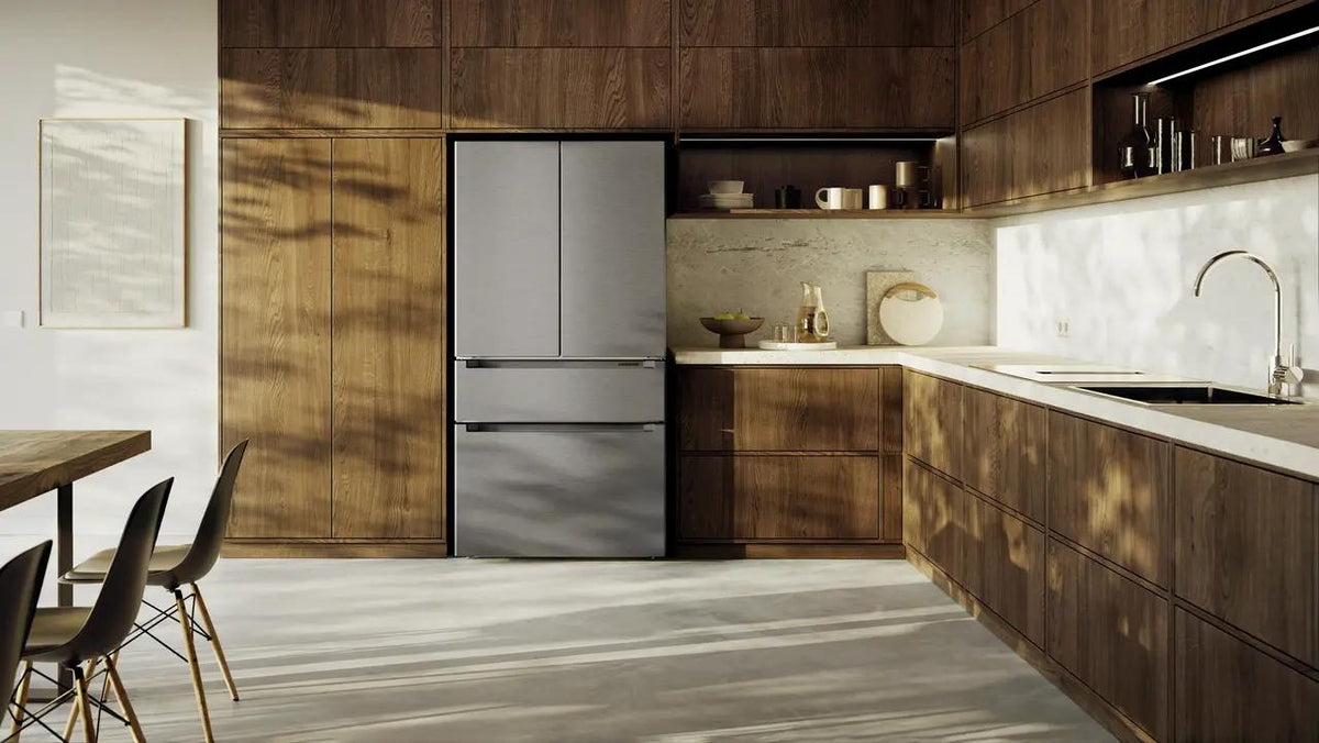 French Door fridge-freezer with 2 freezer drawers with IceMaker