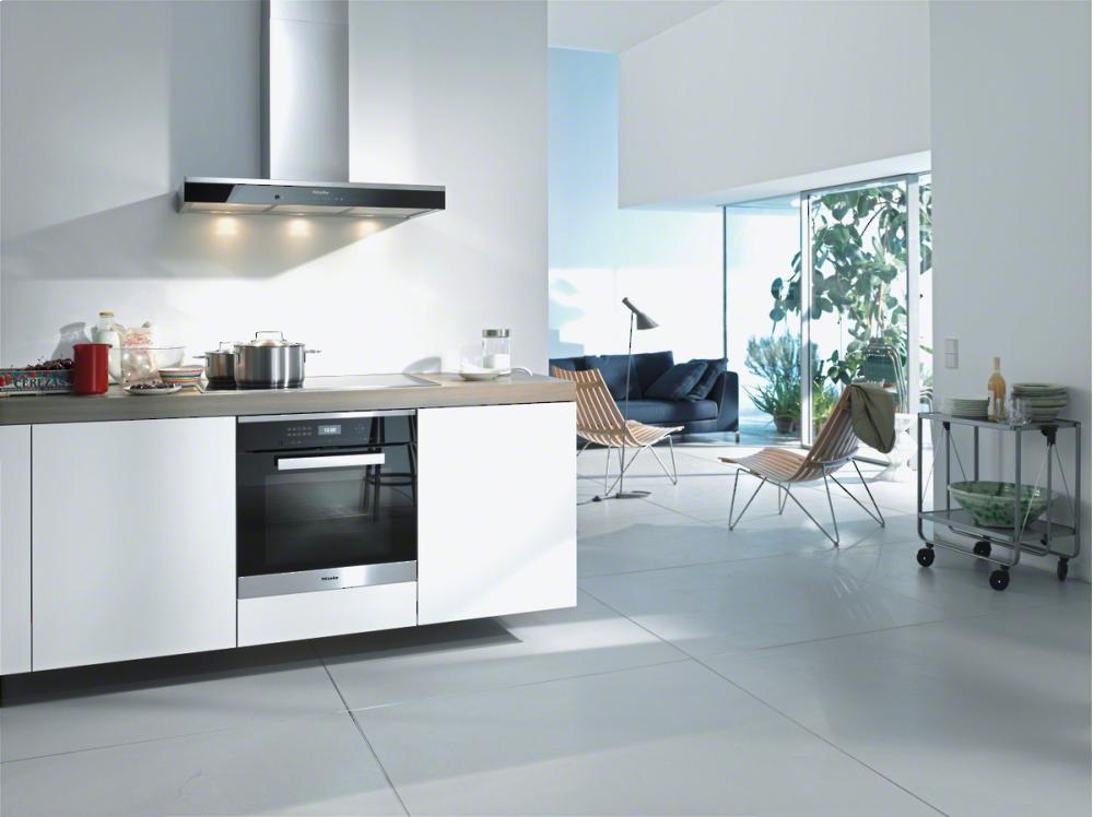 DA 6690 W Puristic Edition 6000 AM Wall ventilation hood with energy-efficient LED lighting and touch controls for simple operation.