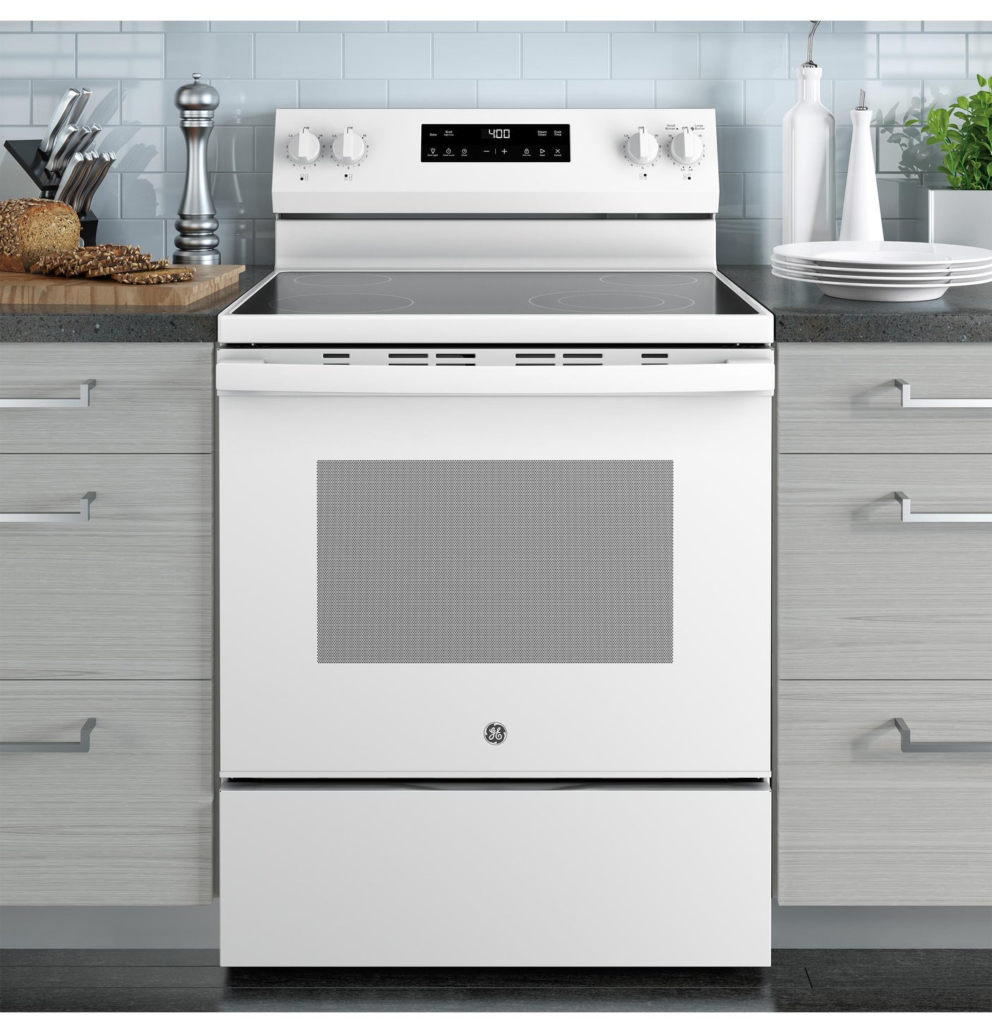 GE® ENERGY STAR® 30" Free-Standing Electric Range