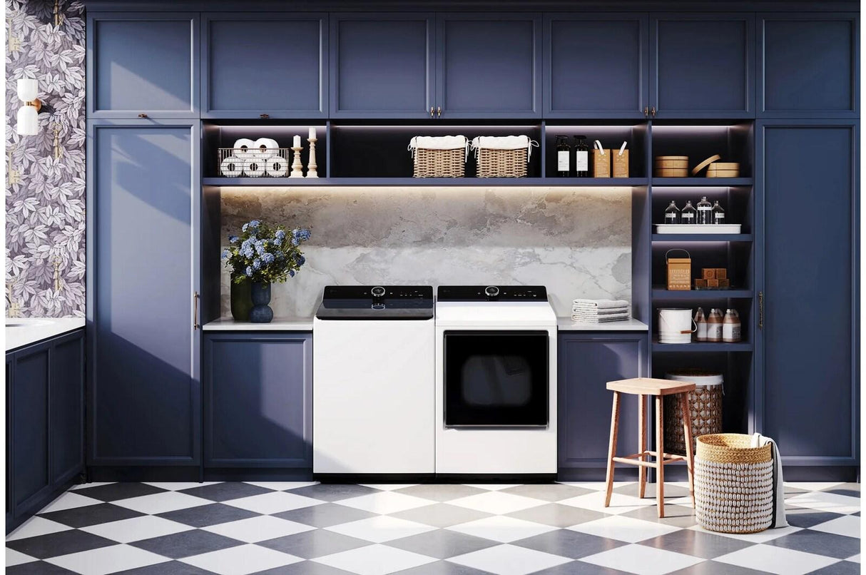 7.3 cu.ft. Ultra Large High Efficiency Gas TurboSteam™ LG EasyLoad™ Door, Wi-Fi Connectivity, White