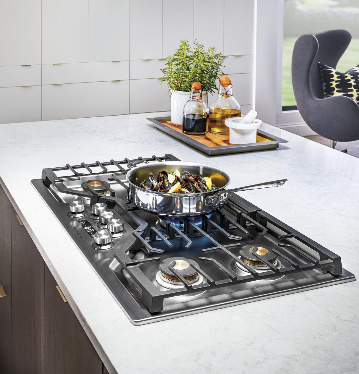Monogram 36" Deep-Recessed Gas Cooktop