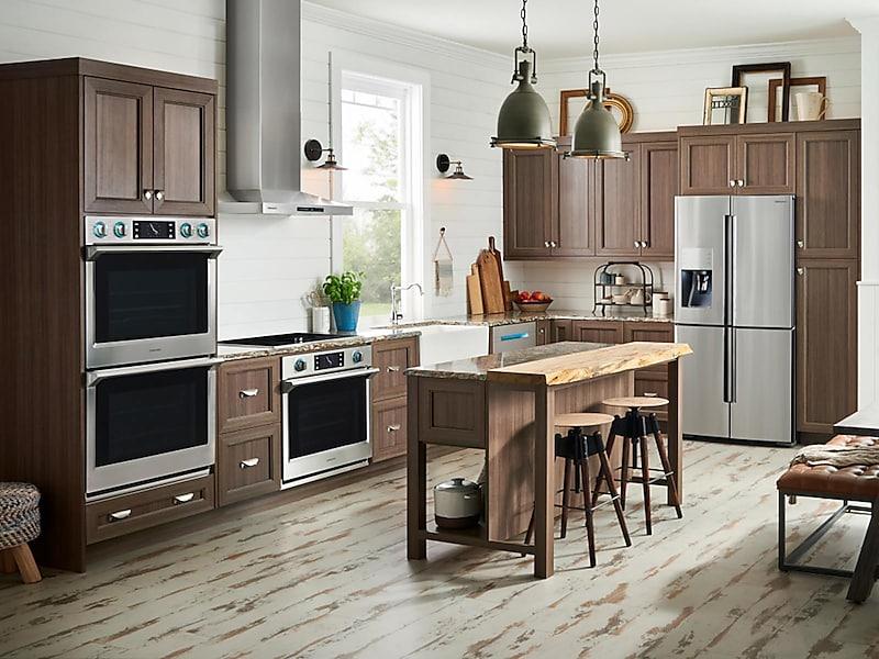 28 cu. ft. Food Showcase 4-Door Flex™ Refrigerator with FlexZone™ in Stainless Steel