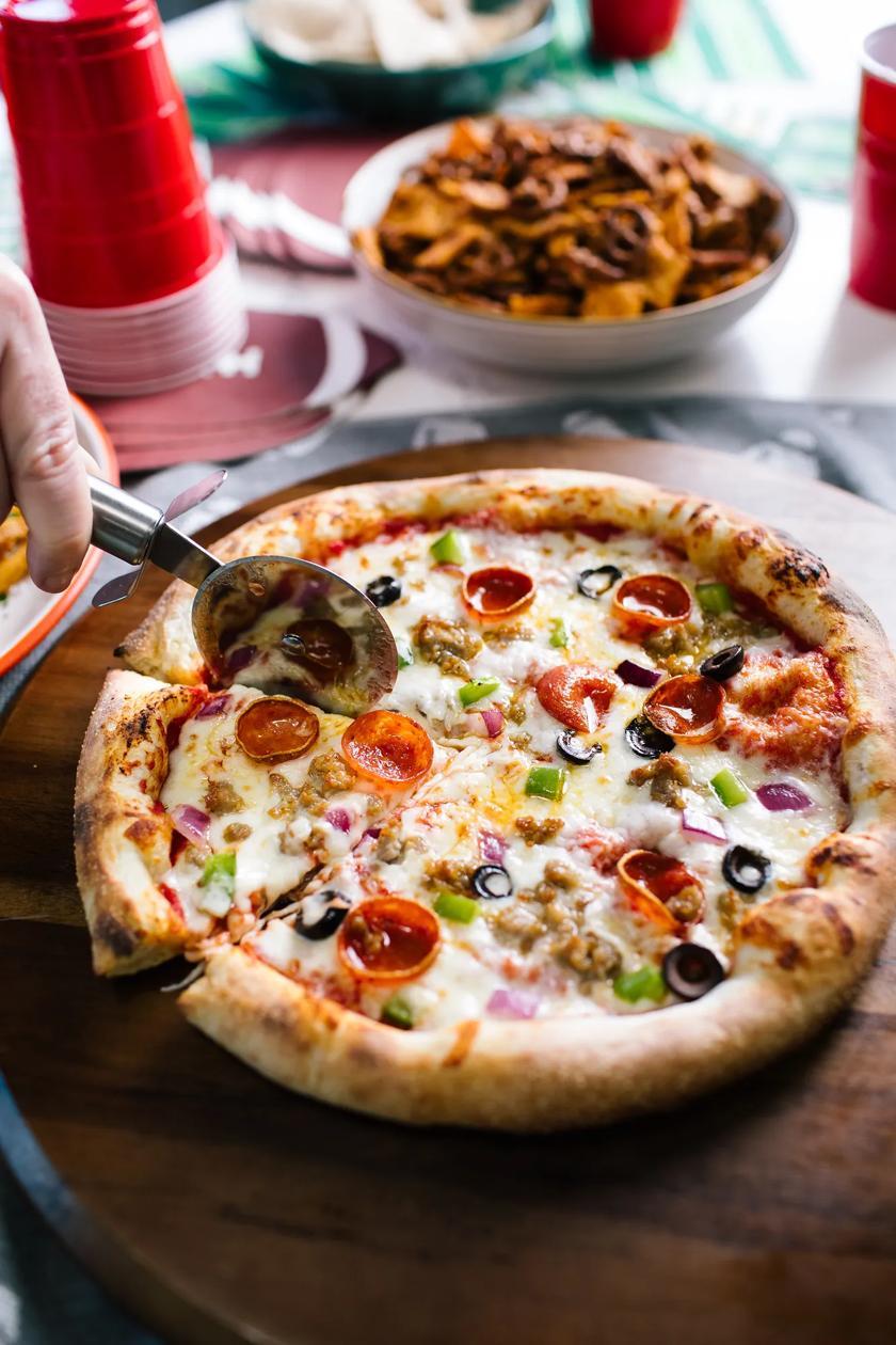 Countertop Pizza Oven with Air Fry and Oven Cooking Modes