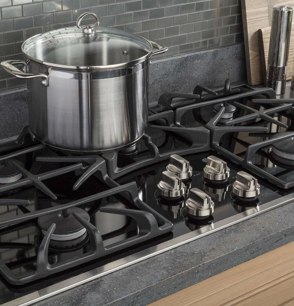 GE® 36" Built-In Gas on Glass Cooktop with 5 Burners and Dishwasher Safe Grates