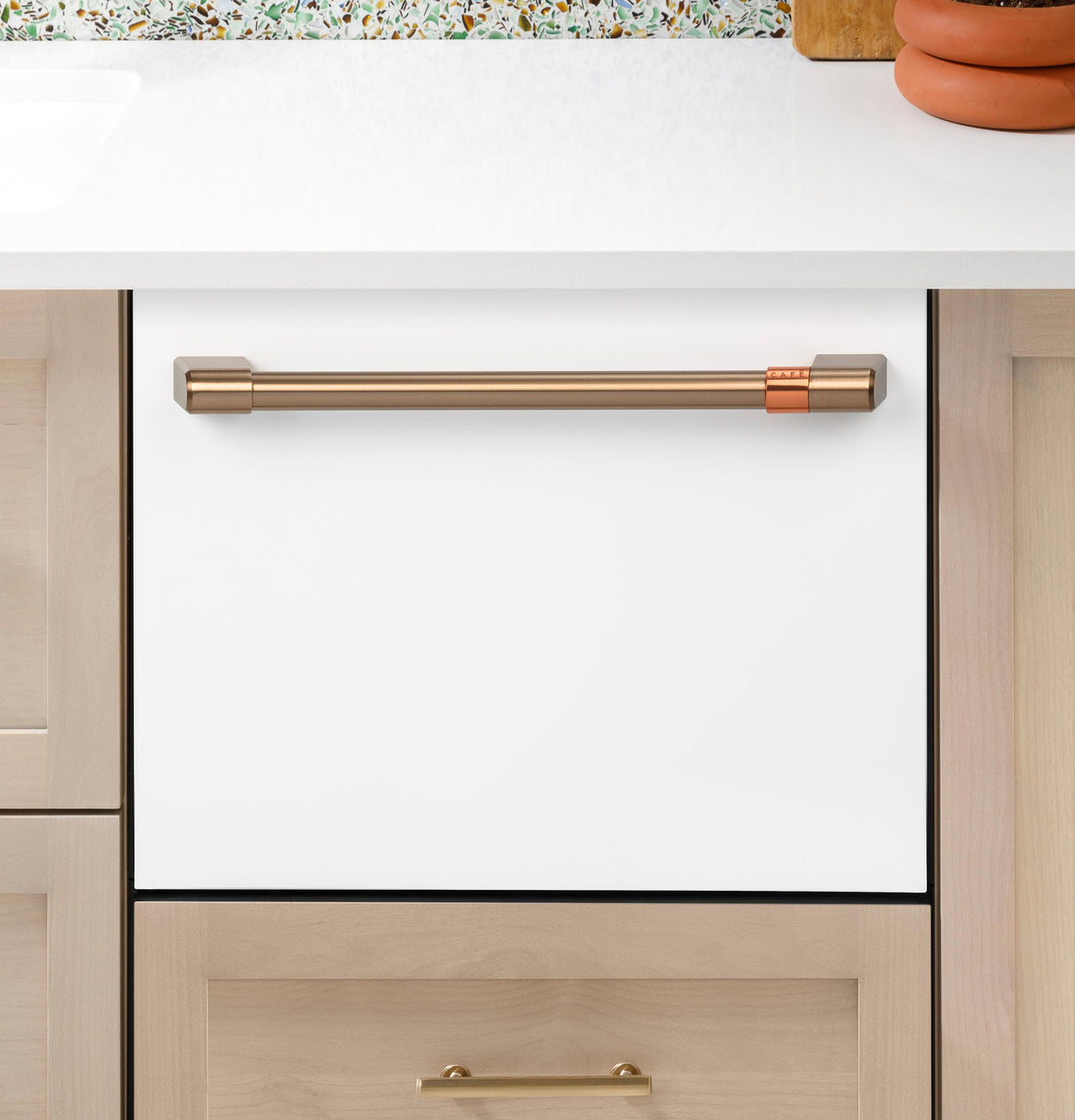 Café™ ENERGY STAR Smart Single Drawer Dishwasher