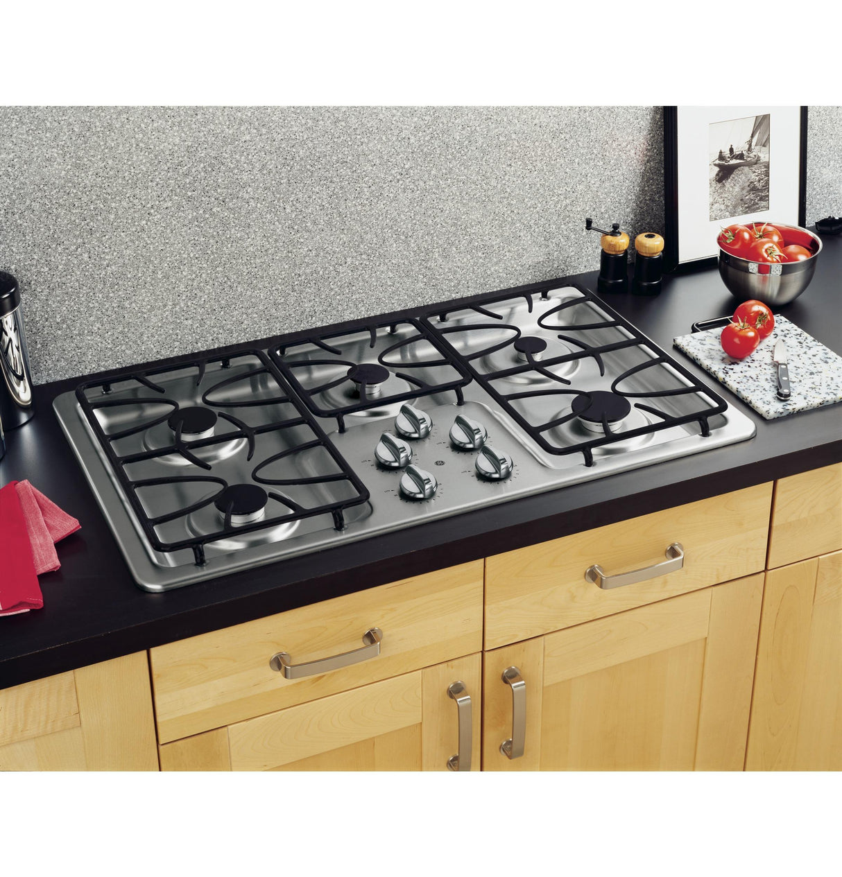 GE® 36" Built-In Gas Cooktop