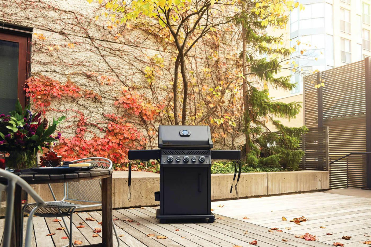 Phantom Rogue SE 425 RSIB with Infrared Side and Rear Burner , Propane, Satin Black
